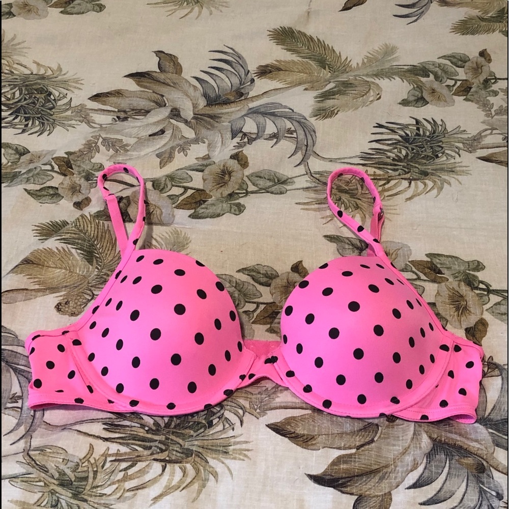 Victoria’s Secret Pink t-shirt demi bra size 34B